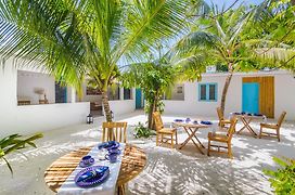 Villa Rosa Maldives