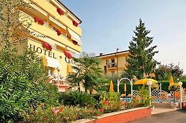 Hotel Gardenia & Villa Charme Adults Friendly 10Plus