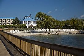 Ocean Pointe Suites At Key Largo