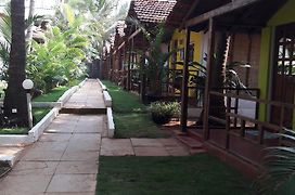 Shiva Cottages