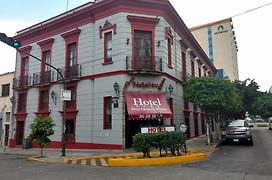 Hotel Don Quijote Plaza - Guadalajara Centro Historico
