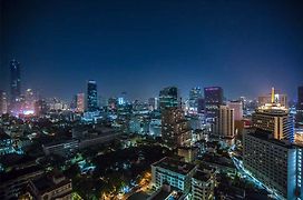Bandara Suites Silom, Bangkok - Sha Extra Plus Exterior photo
