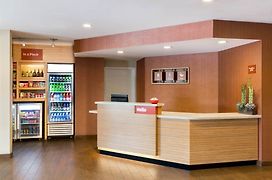 Towneplace Suites By Marriott Edmonton South