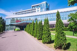 Bellevue Park Hotel Riga With Free Parking