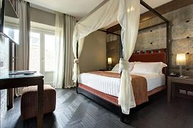 Mascagni Luxury Rooms&Suites