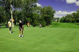 Commercial Golf Resort