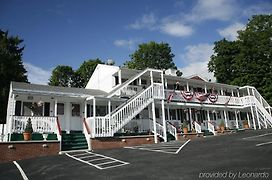 Bennington Motor Inn