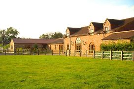 The Stables At The Vale