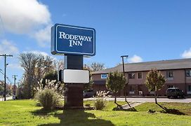 Red Roof Inn & Suites Vineland - Buena