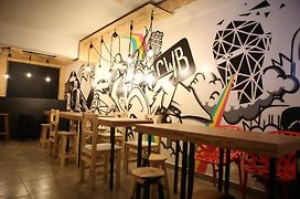 Social Hostel Cafe E Bar