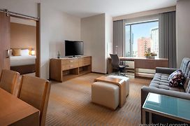 Courtyard By Marriott Los Angeles L.A. Live