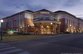 Courtyard By Marriott Fort Smith Downtown