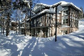 Lapland Hotels Bear'S Lodge
