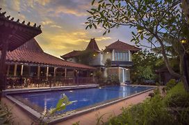 Java Village Resort By Homee Yogyakarta