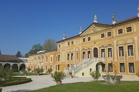 Villa Curti