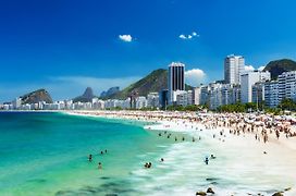Copacabana, Mirante Do Azul Mar