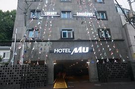 Mu Hotel