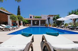 Bab El Oued Villa Ibiza