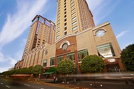 The Bellevue Manila Exterior photo