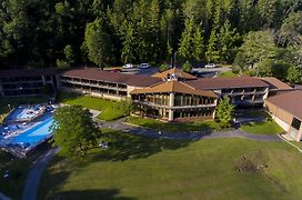 Buckhorn Lake State Resort Park