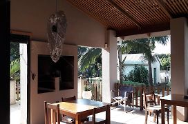Jacaranda Guesthouse