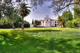 Hotel Cortijo Torre De La Reina