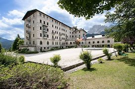 Th Borca Di Cadore - Park Hotel Des Dolomites