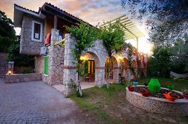 Olive Farm Of Datca Guesthouse (Adults Only)