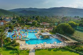 Cronwell Platamon Resort All-Inclusive