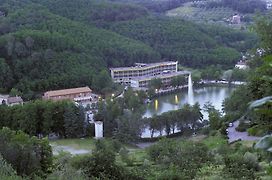 Hotel Lago Verde