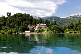 Correntoso Lake & River Hotel