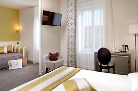 Hotel Arverna Vichy - Clt'Hotel