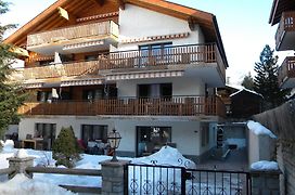Haus Andorra Apartment Zermatt Exterior photo