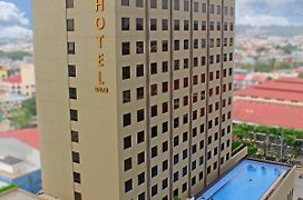 I Hotel Baloi Batam
