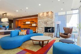 Fairfield Inn & Suites By Marriott Pleasanton