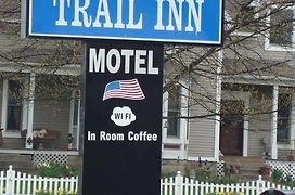 Pinconning Trail Inn Motel