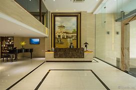 Ramada Encore By Wyndham Saigon D1 - Formerly M Boutique Hotel Saigon