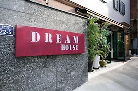 Dream Guesthouse
