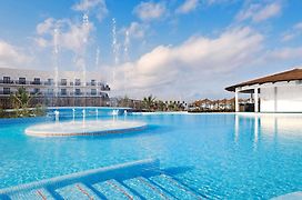 Melia Dunas Beach Resort&Spa
