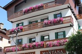 Hotel Montana- ricarica auto elettriche
