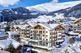 Hotel Tirol Fiss 4Sterne Superior