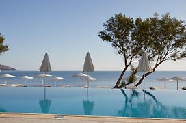 Giannoulis - Grand Bay Beach Resort (Adults Only)