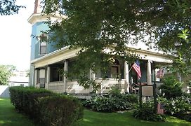 Bayberry House Bed And Breakfast