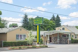 Nordic Inn And Suites Portland Exterior photo
