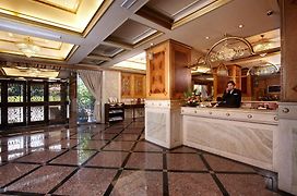 Charming City Songshan Hotel