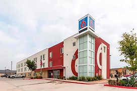 Motel 6-Laredo, Tx - Airport