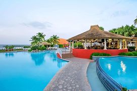 Embassy Suites By Hilton Dorado Del Mar Beach Resort