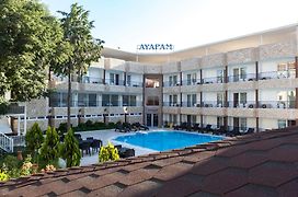 Ayapam Hotel