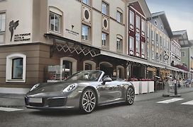 Iris Porsche Hotel&Restaurant