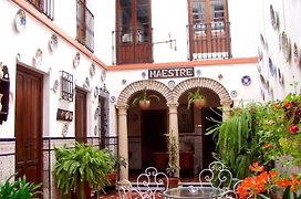 Hotel Maestre